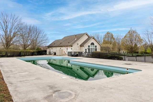 4688 Vista Ridge Drive, Dublin, OH 43017
