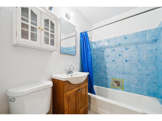 3031 Se 120TH Ave, Portland, OR 97266