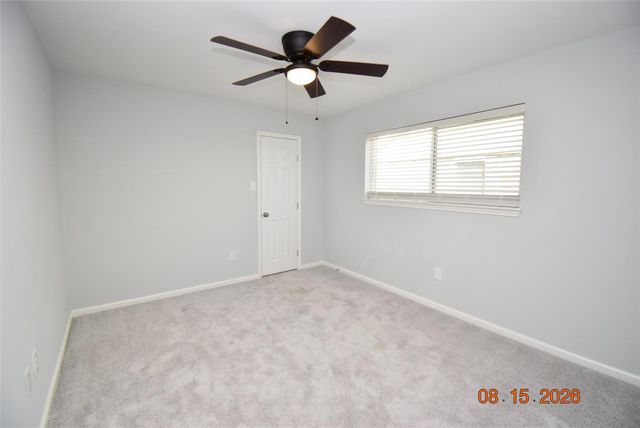 15711 Blackhawk Boulevard, Friendswood, TX 77546
