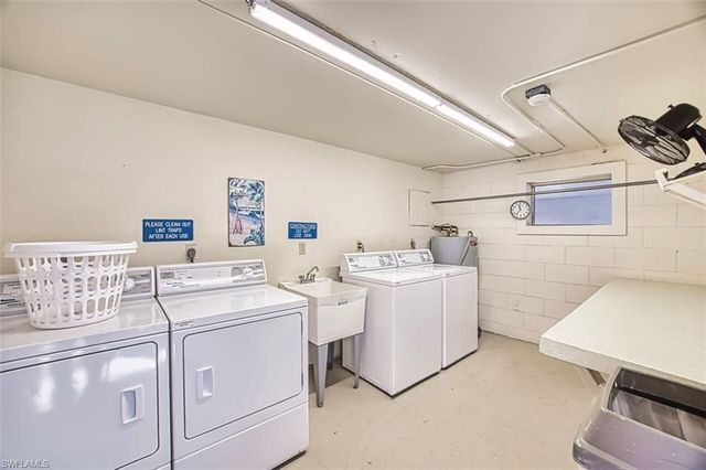 1700 Pine Valley DR # 301, Fort Myers, FL 33907