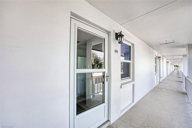 1700 Pine Valley DR # 301, Fort Myers, FL 33907