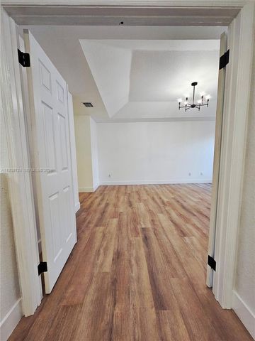 15843 SW 14th Ct, Pembroke Pines, FL 33027