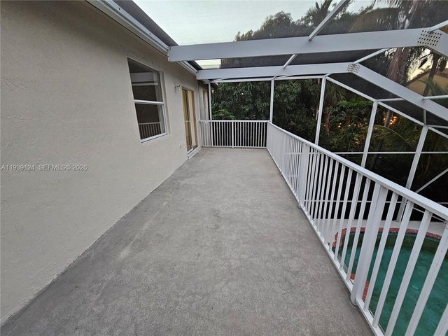 15843 SW 14th Ct, Pembroke Pines, FL 33027