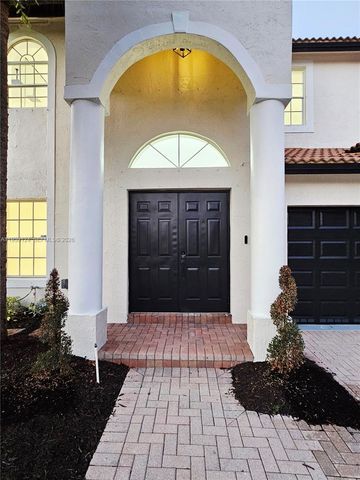 15843 SW 14th Ct, Pembroke Pines, FL 33027