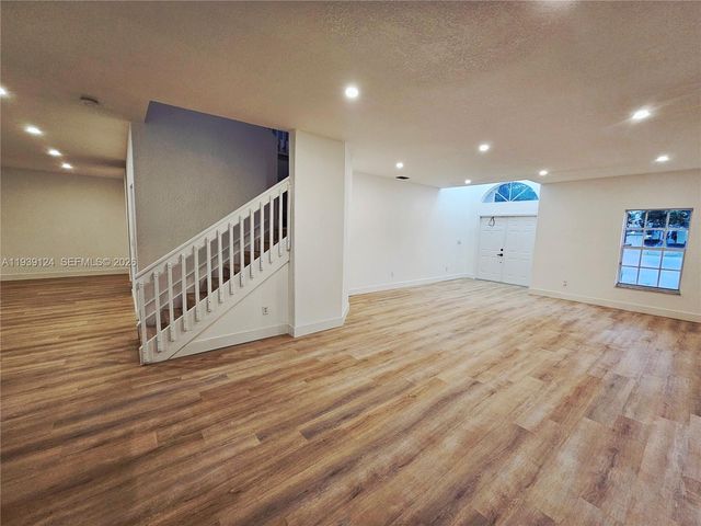 15843 SW 14th Ct, Pembroke Pines, FL 33027