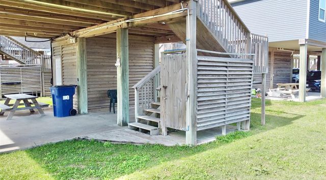 310 Angel Wing Street, Surfside Beach, TX 77541