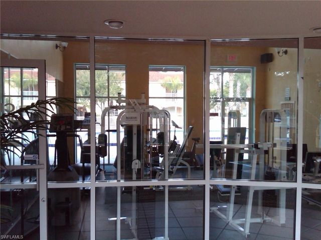 3421 Winkler AVE # 413, Fort Myers, FL 33916