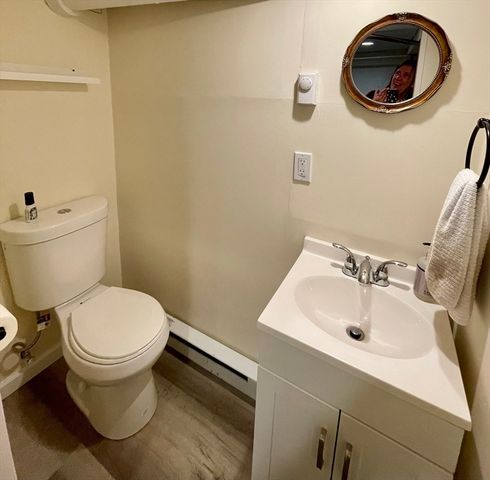 22 Harrington Rd, Chicopee, MA 01020