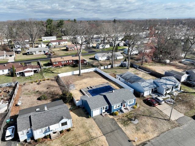 22 Harrington Rd, Chicopee, MA 01020
