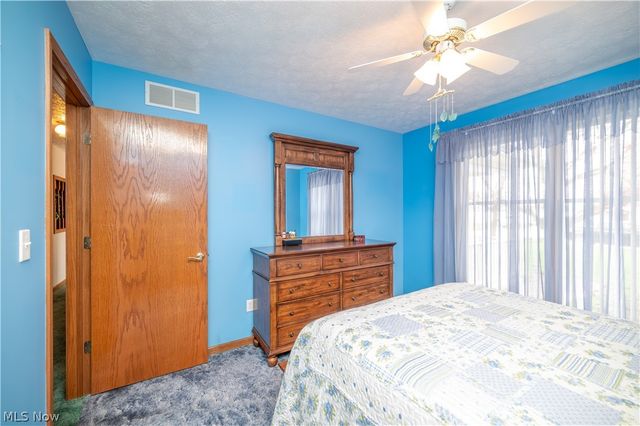 11 Spring Creek Drive, Cortland, OH 44410