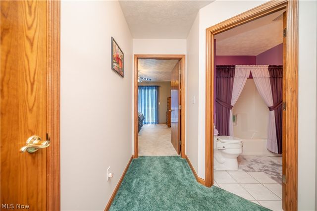 11 Spring Creek Drive, Cortland, OH 44410