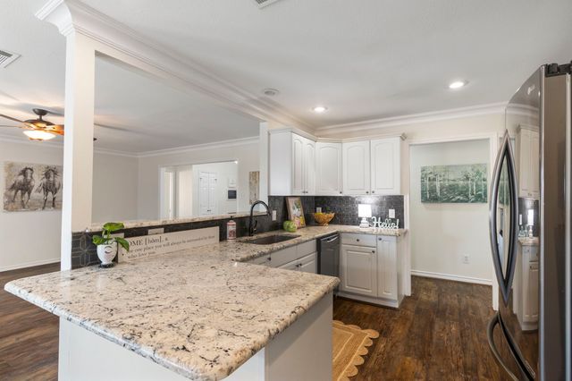 2520 Lavon Parkway, St Paul, TX 75098