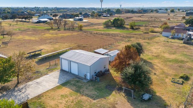 2520 Lavon Parkway, St Paul, TX 75098