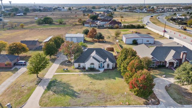 2520 Lavon Parkway, St Paul, TX 75098