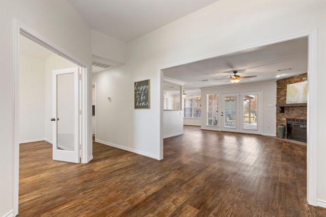 2520 Lavon Parkway, St Paul, TX 75098