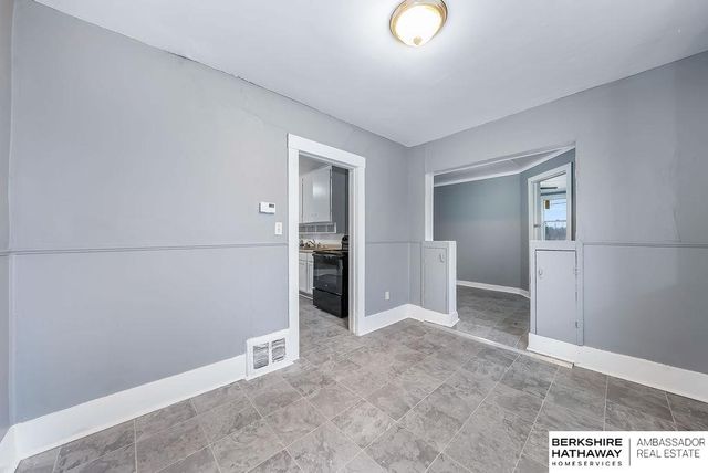 5324 N 46th Street, Omaha, NE 68104