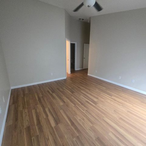 3411 W Sunland Avenue, Phoenix, AZ 85041