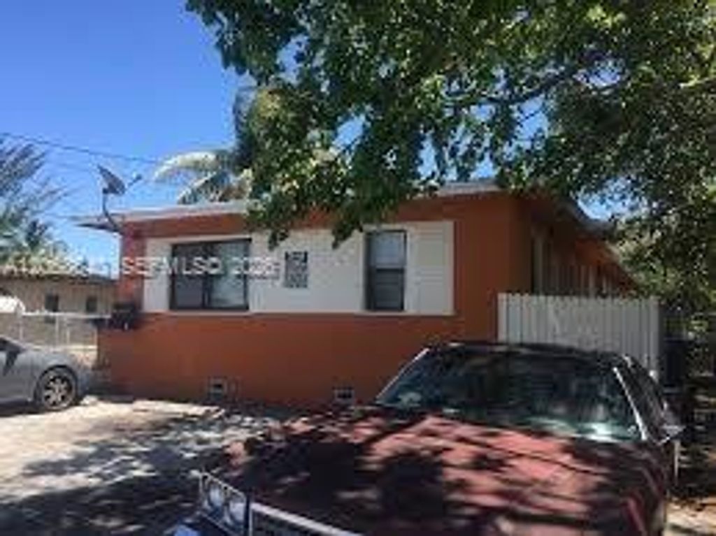 84 NW 71st Street 4, Miami, FL 33150