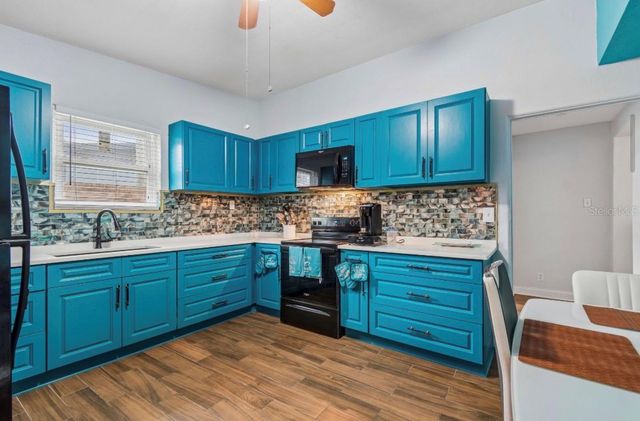 4479 PORPOISE DRIVE SE, St Petersburg, FL 33705