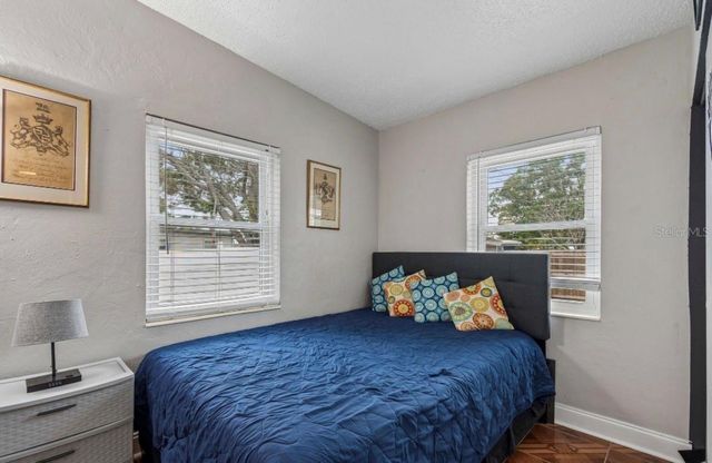 4479 PORPOISE DRIVE SE, St Petersburg, FL 33705