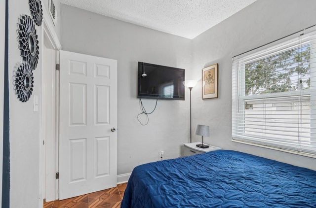 4479 PORPOISE DRIVE SE, St Petersburg, FL 33705