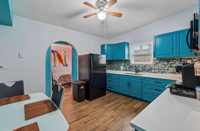 4479 PORPOISE DRIVE SE, St Petersburg, FL 33705