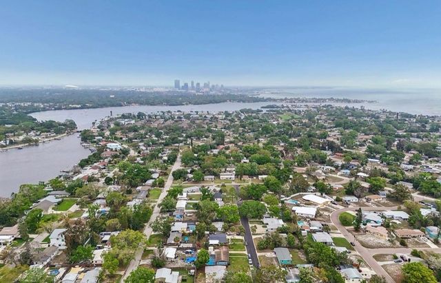 4479 PORPOISE DRIVE SE, St Petersburg, FL 33705