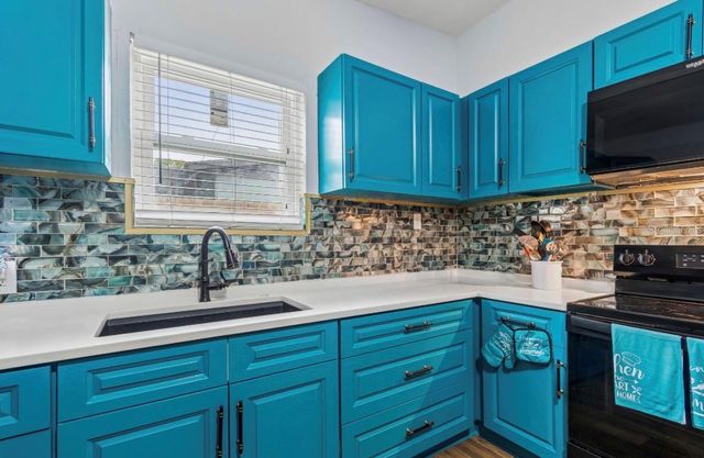 4479 PORPOISE DRIVE SE, St Petersburg, FL 33705