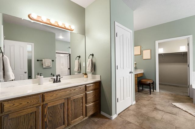 836 Bosque Vista Drive, Bernalillo, NM 87004