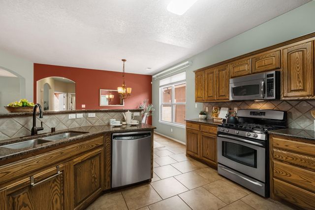 836 Bosque Vista Drive, Bernalillo, NM 87004