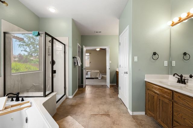 836 Bosque Vista Drive, Bernalillo, NM 87004