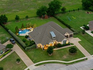 216 McCrummen Lane, Heath, TX 75032