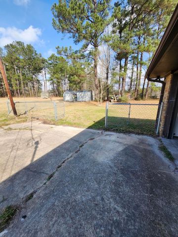 168 Janice, Leesville, LA 71446