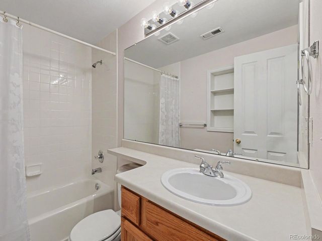 15535 W 67th Ave, Arvada, CO 80007