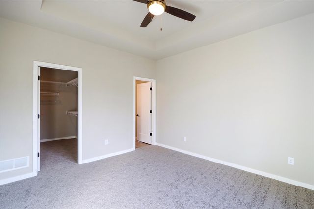 725 Chamberlin Lane, North Liberty, IA 52317