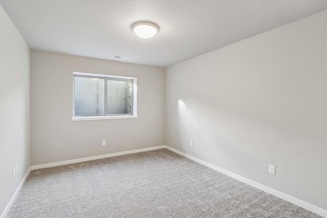 725 Chamberlin Lane, North Liberty, IA 52317