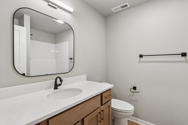 725 Chamberlin Lane, North Liberty, IA 52317