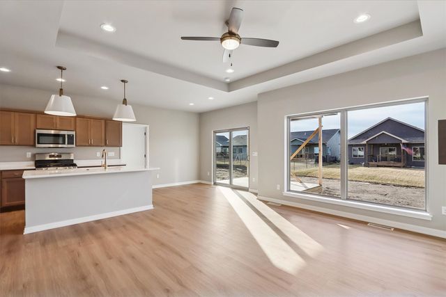 725 Chamberlin Lane, North Liberty, IA 52317