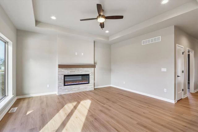 725 Chamberlin Lane, North Liberty, IA 52317