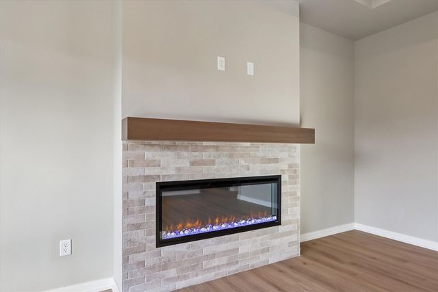 725 Chamberlin Lane, North Liberty, IA 52317