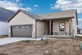 725 Chamberlin Lane, North Liberty, IA 52317