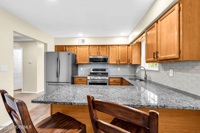 2349 Mount Hood Lane, Toms River, NJ 08753