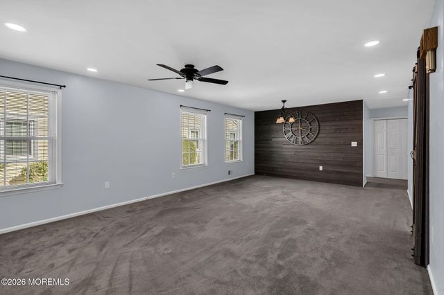 2349 Mount Hood Lane, Toms River, NJ 08753