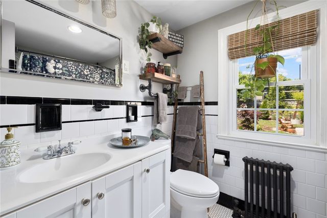 247 Whitford Avenue, Providence, RI 02908