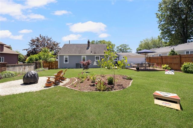 247 Whitford Avenue, Providence, RI 02908