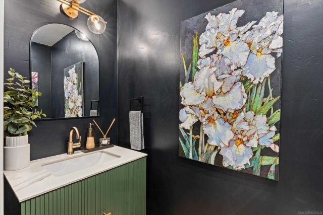 3320 Caminito Eastbluff 135, La Jolla, CA 92037