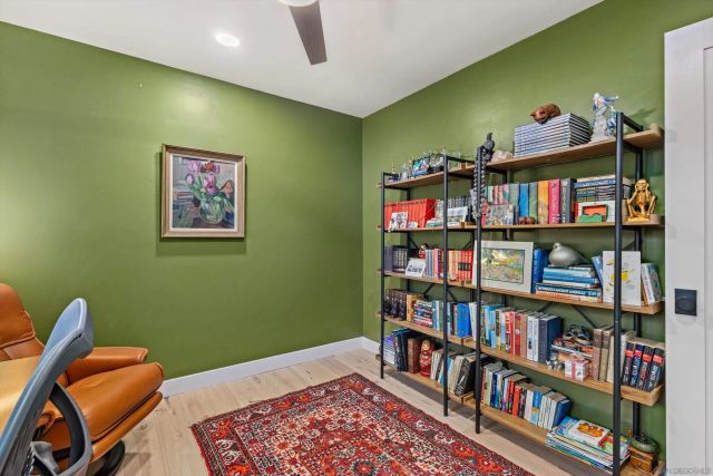 3320 Caminito Eastbluff 135, La Jolla, CA 92037