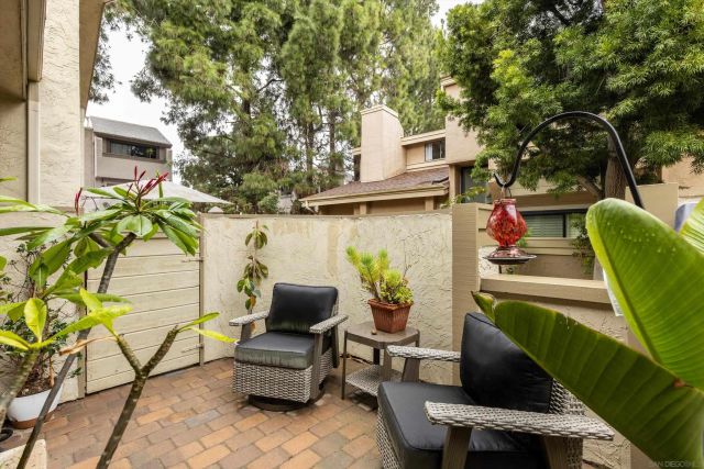 3320 Caminito Eastbluff 135, La Jolla, CA 92037