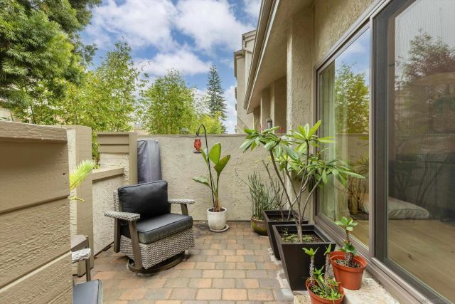 3320 Caminito Eastbluff 135, La Jolla, CA 92037