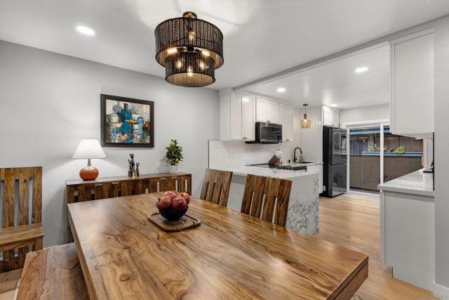 3320 Caminito Eastbluff 135, La Jolla, CA 92037